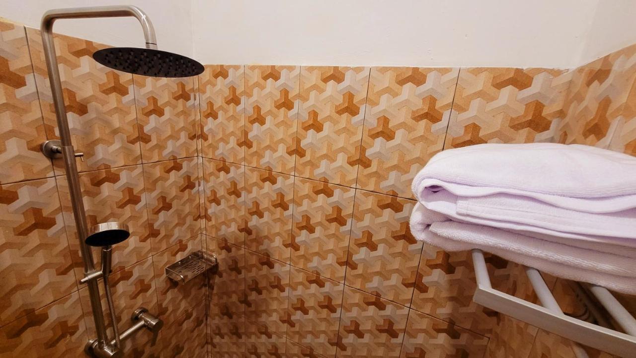 Al Kabron Inn Karimunjawa Esterno foto